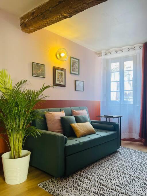 Chez-Yu Cite Villa การ์กาซอน ภายนอก รูปภาพ